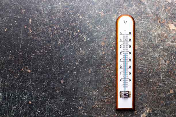 istock Wooden weather Thermometer 1093322386