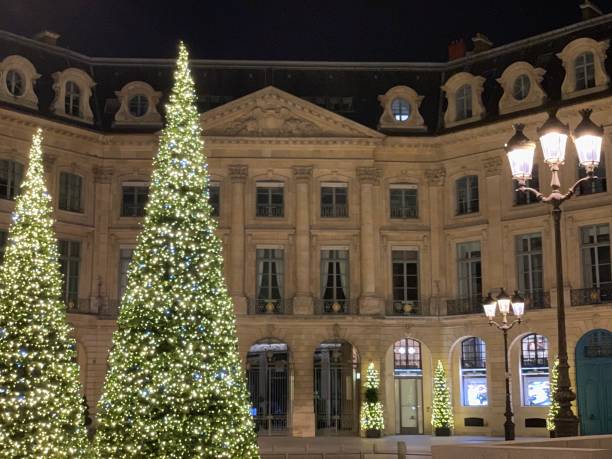 istock Vandome Place is ready for Christmas 1093341758