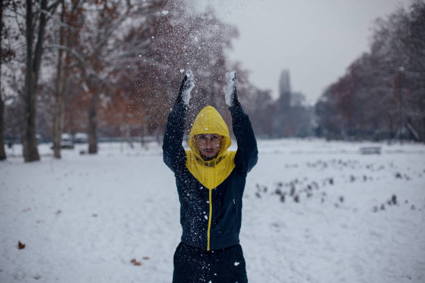 istock Young man exercising on winter day 1093351078