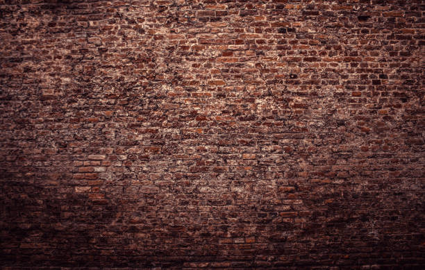 vecchio muro di mattoni - brick wall old brick wall foto e immagini stock