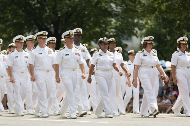 parata della festa dell'indipendenza nazionale - marina militare americana foto e immagini stock