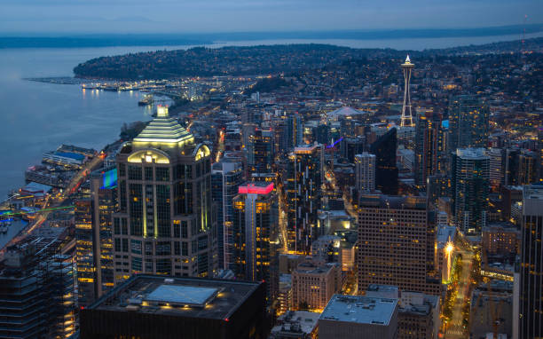 istock Seattle City at Night 1093515010