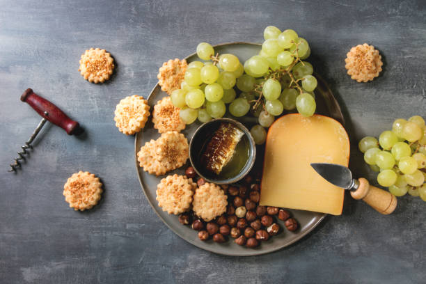 Cheese and grapes appetizer