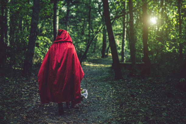 istock Little red riding hood 1093602286