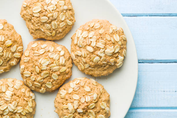 istock Sweet oatmeal cookies 1093638004