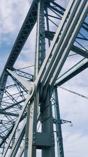 istock Structure of the Alexandria Bridge 1093702860