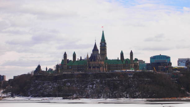 istock The Canadian Parliament (photo1) 1093713378