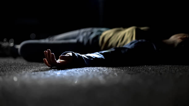 Dead Body Woman Stock Photos, Pictures & Royalty-Free Images - iStock Dead Body Woman Stock Photos, Pictures & Royalty-Free Images - iStock