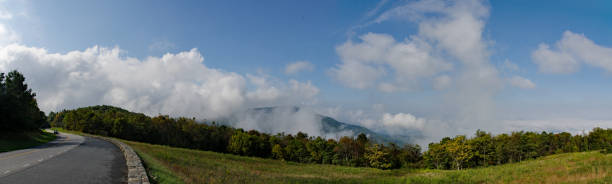 istock Shenandoah Panorama Skyline Drive Haze 1093801922