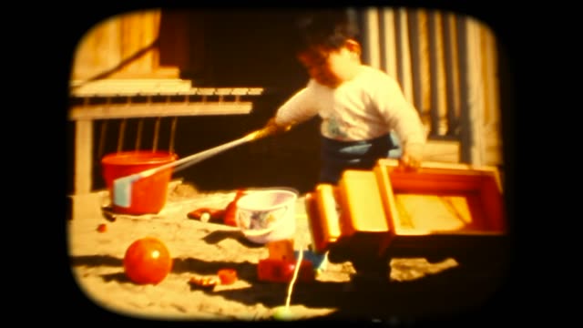 60's 8mm footage - Play with golf club