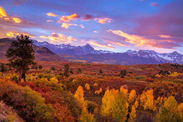 istock Autumn sunrise over the San Juan Mountains 1093811206