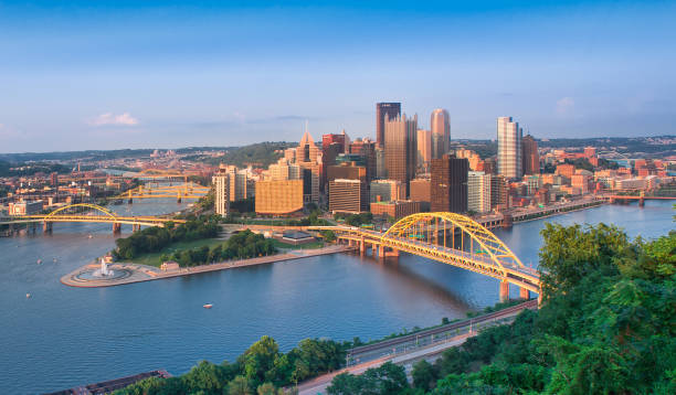 Panoramic view of Pittsburgh and the 3 rivers Urban Skyline, City, Bridge - Built Structure, Cityscape, Dusk state park photos stock pictures, royalty-free photos & images