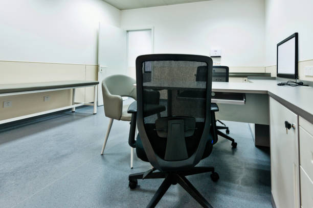istock Doctor's office with table and chair 1093841846