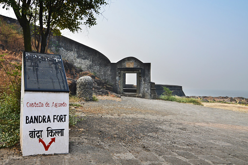 Castella de Aguada, in Portuguese: Fort of the Waterpoint), also known as the Bandra Fort located in Bandra, Mumbai