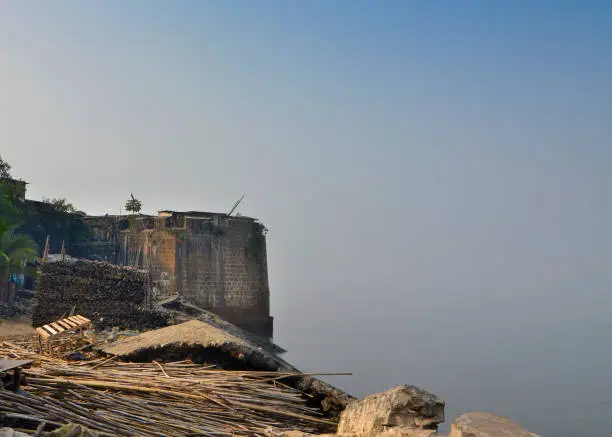 Mahim Fort in Mahim in Mumbai, Maharashtra. Overlooks Worli to the south, Bandra to the north and Mahim to the east. Currently in ruins