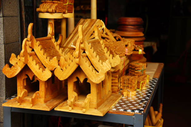 istock Carving Workshop in Old Town Bangkok 1093941894