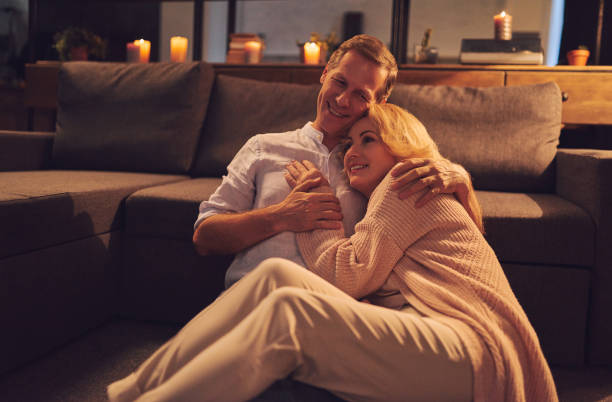 istock Romantic senior couple 1093961402