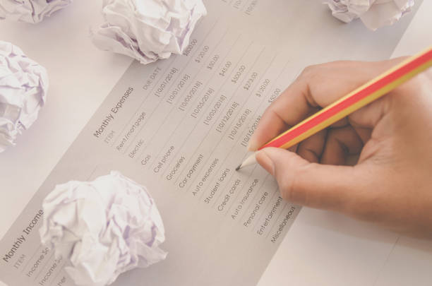 istock No idea and fail concept - Human hand holding crumpled paper and trash. 1093981134