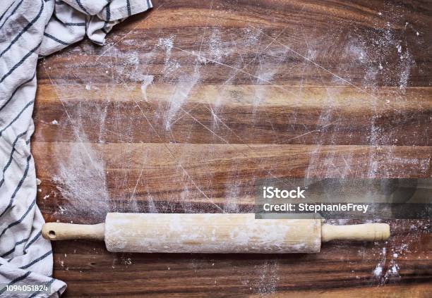 Floured Oak Table With Rolling Pin And Towel Stock Photo - Download Image Now - Flour, Cutting Board, Table