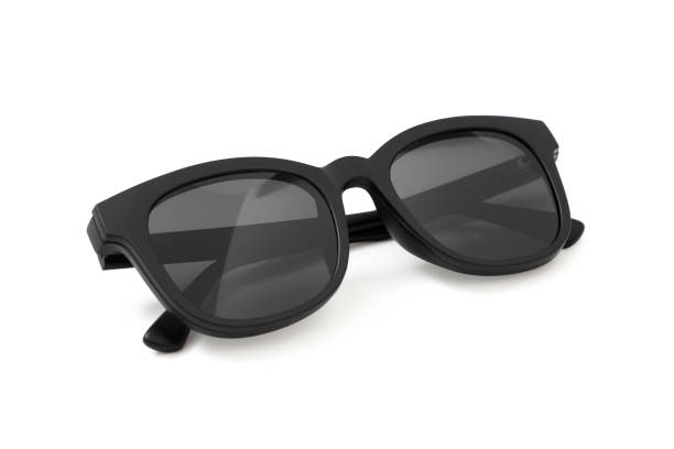 istock aviator sunglasses isolated on white background 1094057180