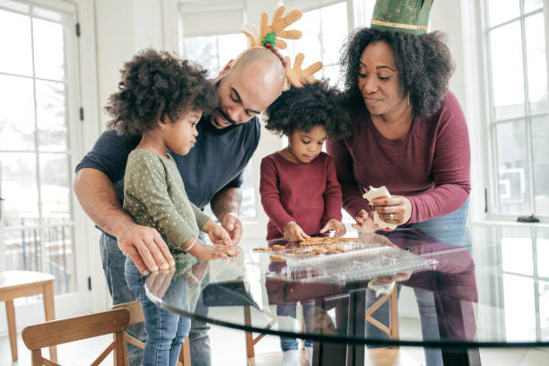 istock Family traditions 1094171424