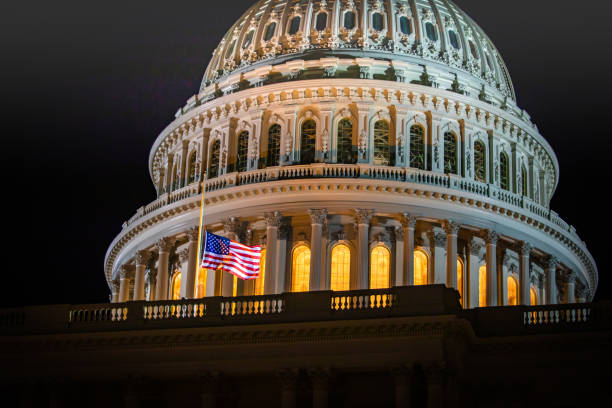 istock U.S. Capitol Building at Night 1094263658