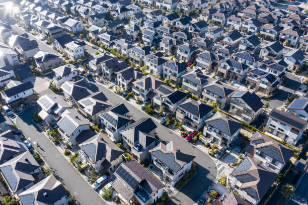 istock Residential area where houses are dense 1094288634