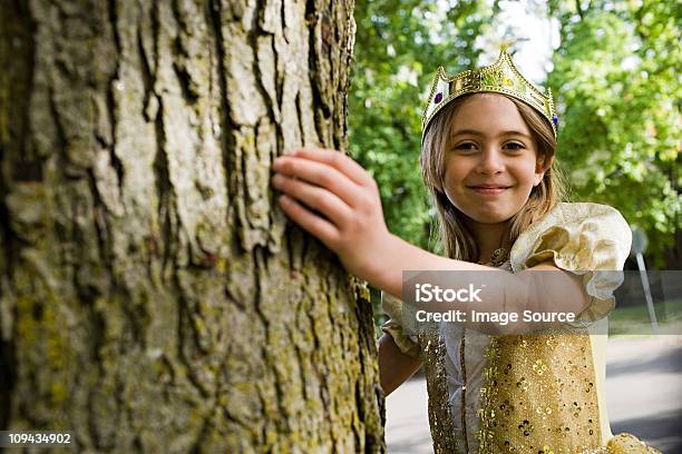 Girl Wearing Crown Dressed Up As Queen Stock Photo - Download Image Now - 6-7 Years, Costume, Blond Hair