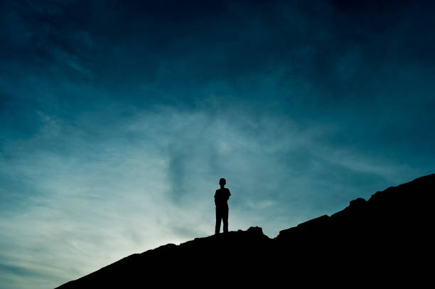 istock Silhouette of team leadership, teamwork and teamwork and delightful silhouette concepts 1094537246