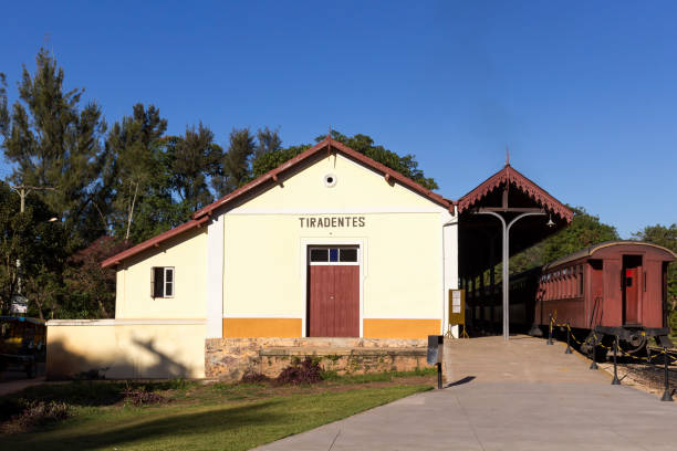 istock Vapor Train Station in Tiradentes 1094617638