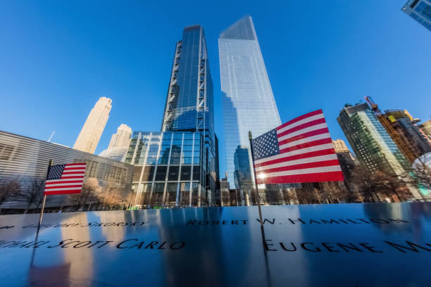 zona cero monumento monumentos de manhattan nueva york estados unidos - editorial manhattan horizontal outdoors fotografías e imágenes de stock