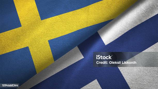 芬蘭和瑞典兩個旗子一起紡織布料織品紋理 照片檔及更多 芬蘭 照片 - 芬蘭, 瑞典, 芬蘭國旗