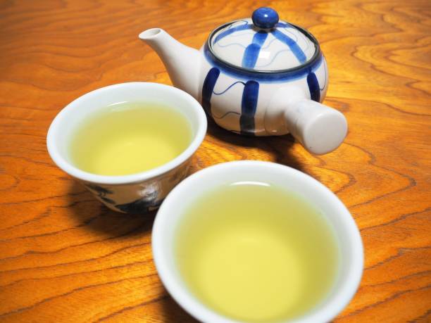 istock Teatime with Japanese style teacups and teapot 1094763830