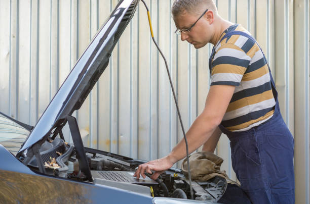 istock Mechanic checks electronics of a car 1094871920