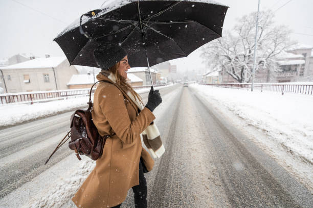 istock Woman in the city 1094912548