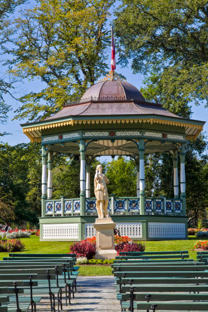 istock Halifax Public Gardens 1094927822