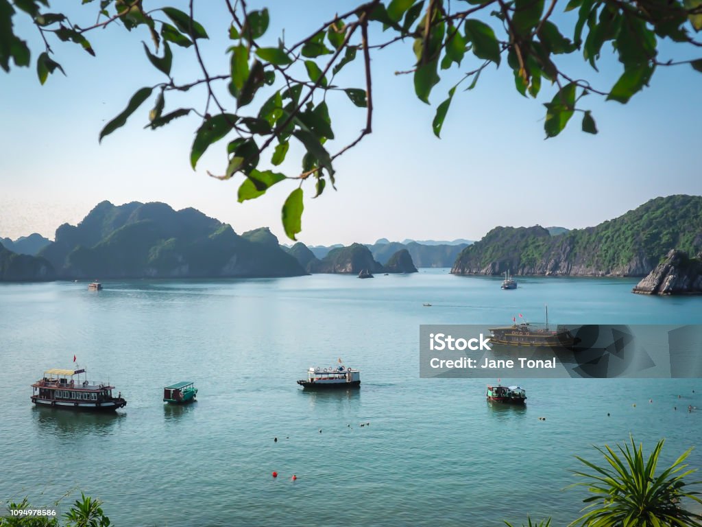 View of Lan Ha Bay Lan Ha Bay is adjacent to the very famous Along Bay. Less visited than its big sister, it nevertheless offers an equally appreciable show. Bay of Water Stock Photo