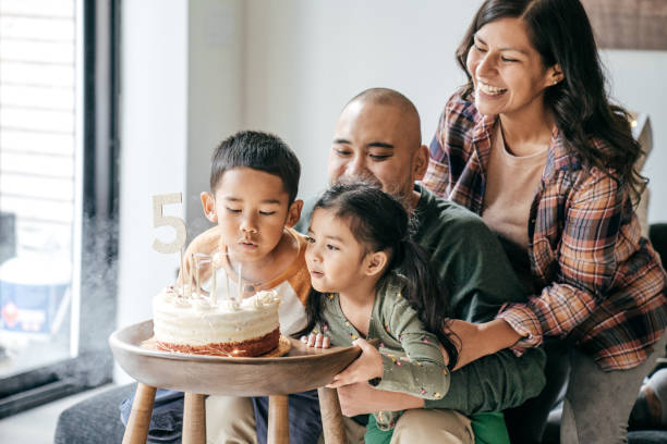 istock Birthday cake with the family 1094995300
