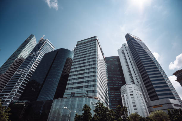 istock singapore skyline at dusk 1095023662