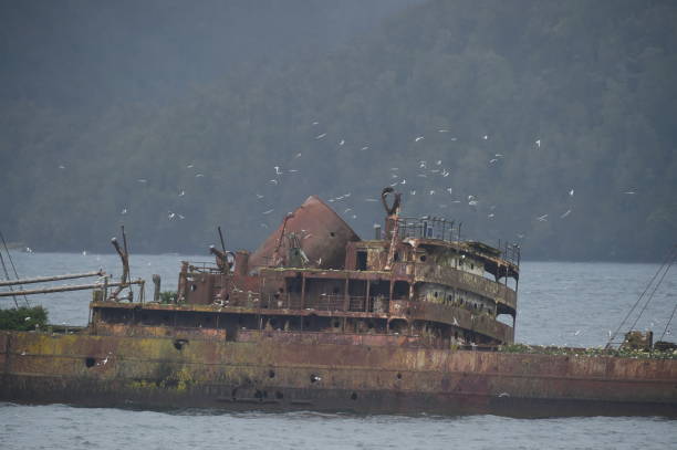 istock Shipwreck of Captain Leonidas 1095049350