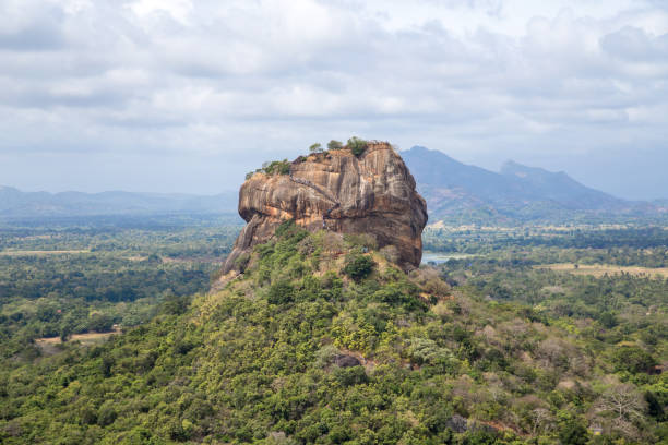 istock Lion Rock in Sigiriya, Sri Lanka 1095059330