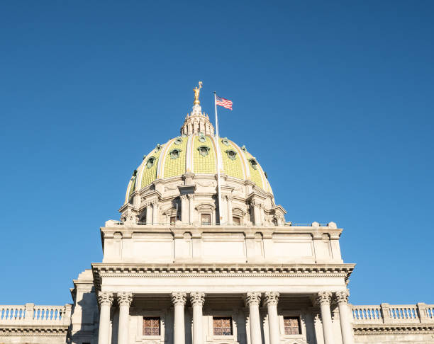 istock Harrisburg Capitol building 1095081142