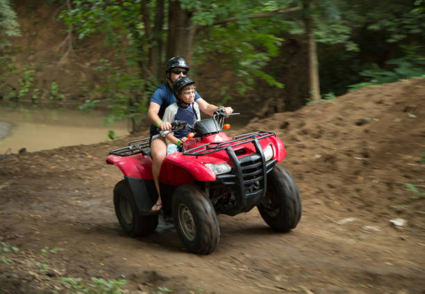 istock Driving 4x4 in Costa Rica 1095111524