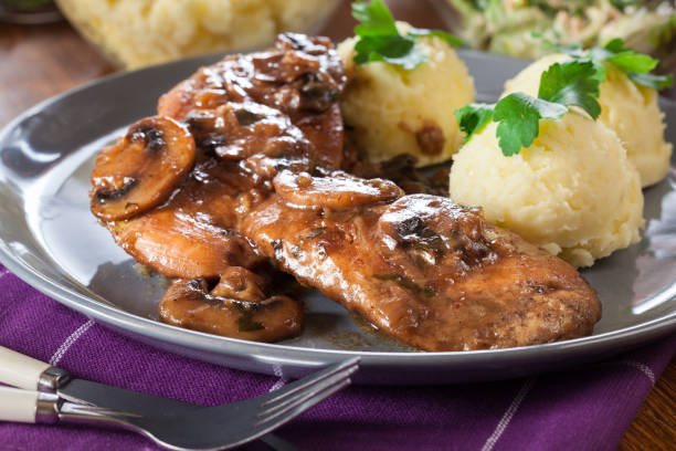 istock Delicious chicken marsala served with mashed potatoes 1095247222
