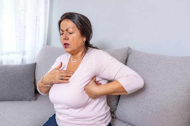 istock Cardiac pain 1095258474