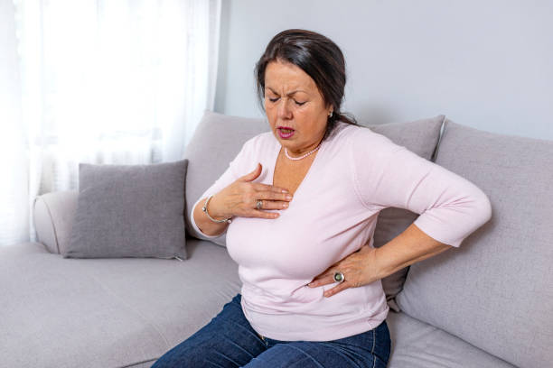 istock Cardiac pain 1095258480