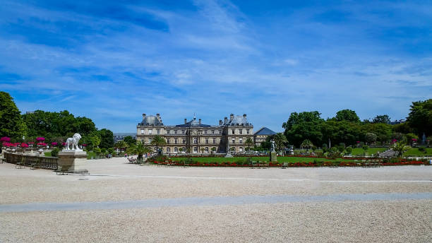 istock Luxembourg gardens in Paris 1095358962