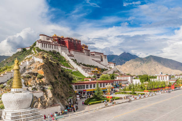 istock China Tibet Lhasa Potala Palace 1095434030