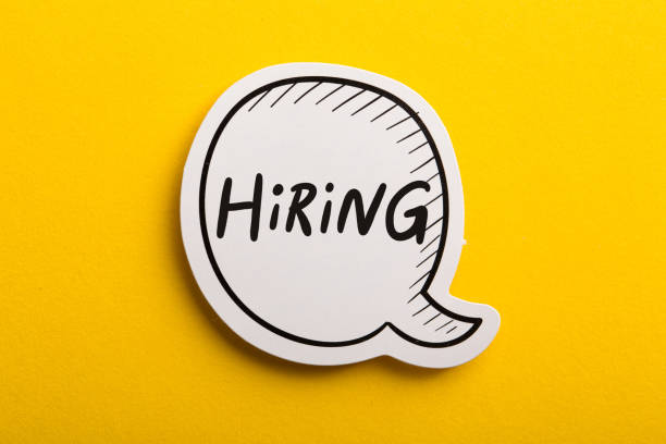 istock Hiring Speech Bubble Isolated On Yellow Background 1095447826