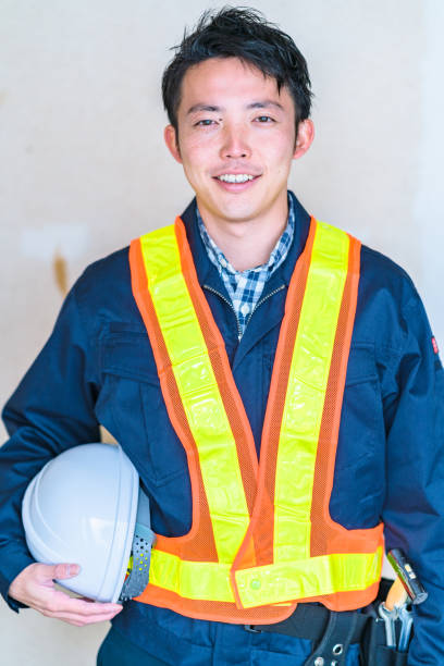 istock Portrait of construction worker 1095464956